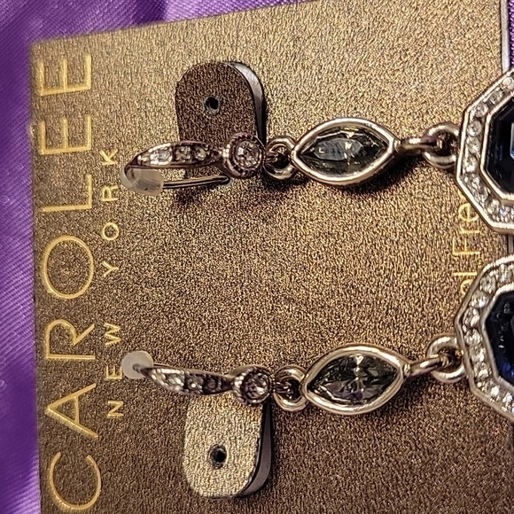 Carolee blue sapphire color drop earrings - Picture 5 of 5